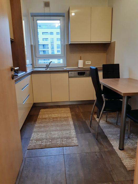 Apartament 2 camere zona Coresi