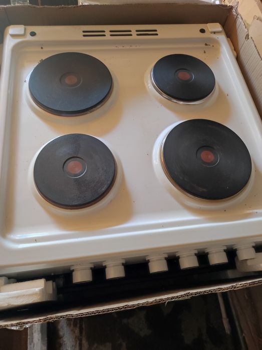 Электрическая плита