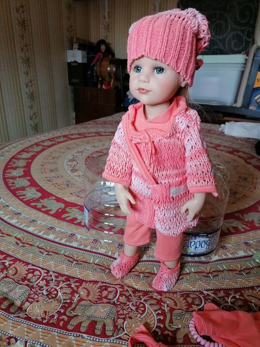 Ръчно изработени дрехи за кукла Хана 50см