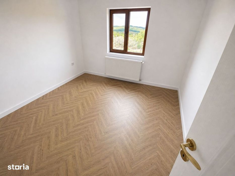 Casa 3 camere Voinesti Iasi, baie, bucatarie/ la cheie!