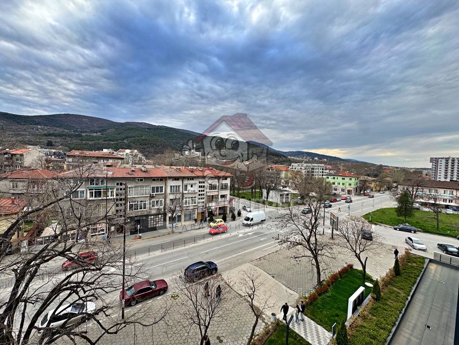 Дава се под наем Двустаен апартамент в Асеновград - 60 кв.м за 398.82 € - Снимка #8