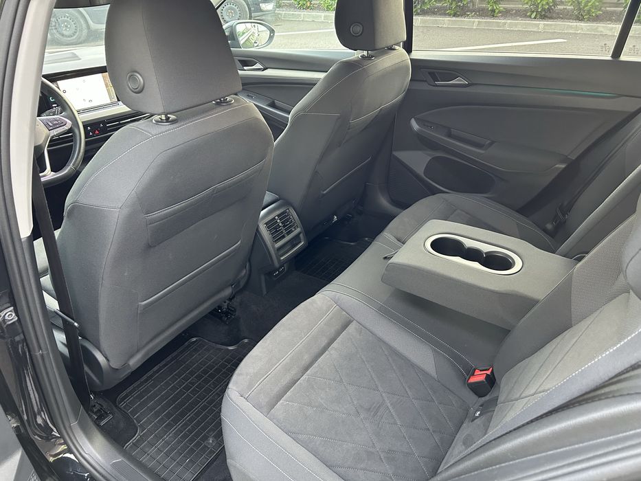 2021 VW Golf 8 AUTOMAT 2.0 TDI 150 CP Highline Full Led Alcantara ACC Virtual Memorie  Navi Istoric la zi