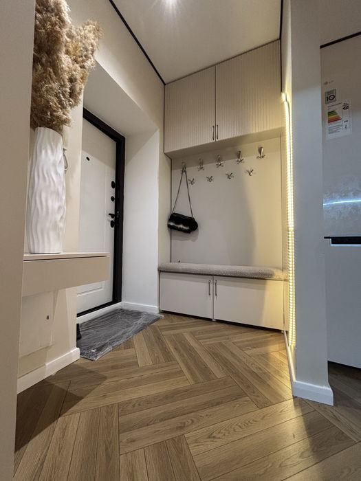 Сдам евродвушку с мебелью