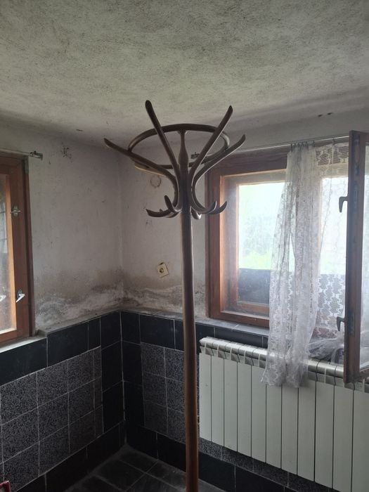 Продавам винтидж закачака за дрехи