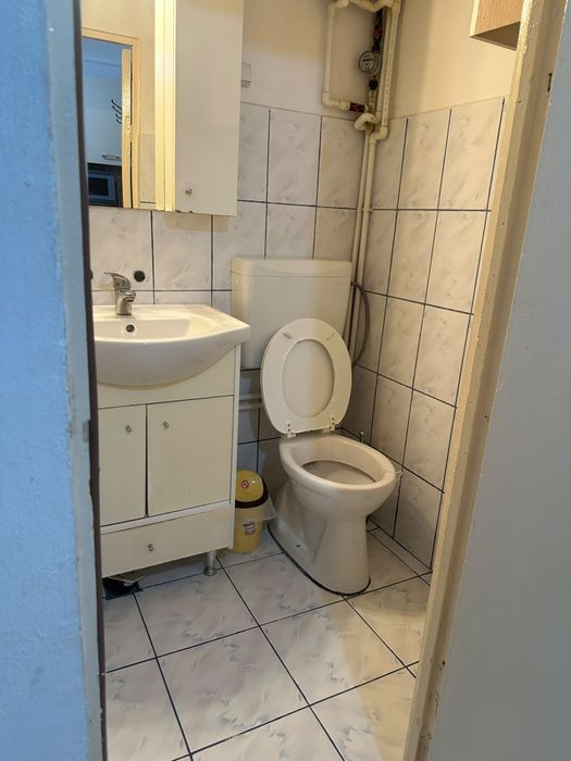 Închiriez garsoniera Calea Sever Bocu