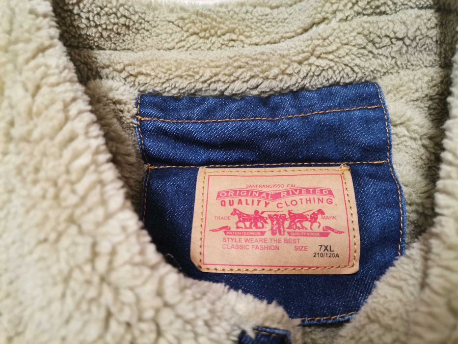 Мъжко зимно дънкено  яке с каракул