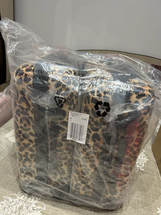 Valize/trolere de vanzare