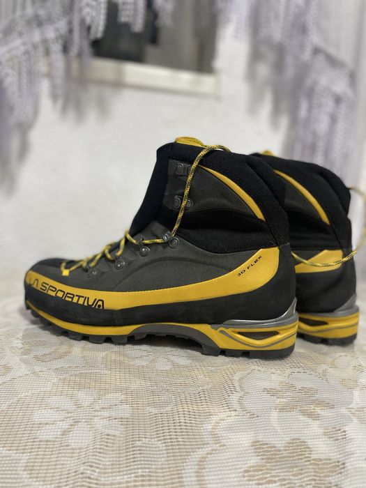 Vand mai multe detali in privat