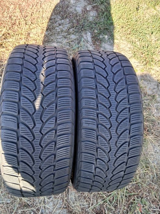 Vand 2 cauciucuri Bridgestone 205/55/16 M+S