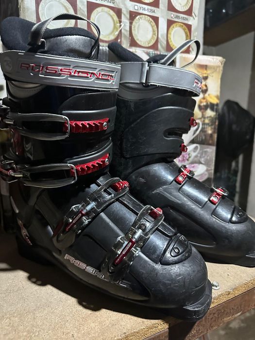 Ботинки горнолыжные