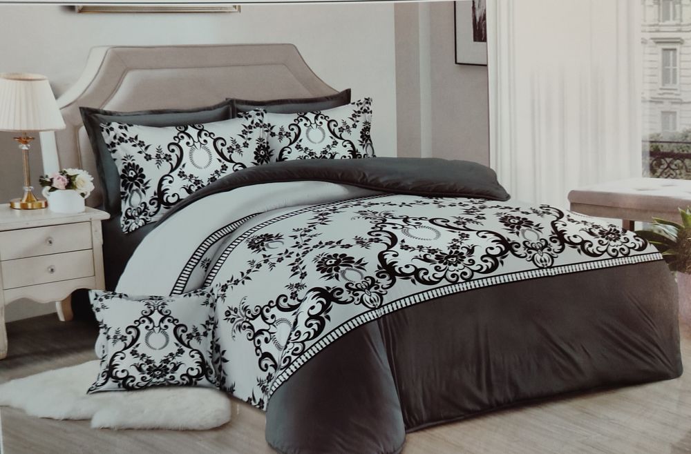 НОВИ Спални комплекти 6 части, възглавници