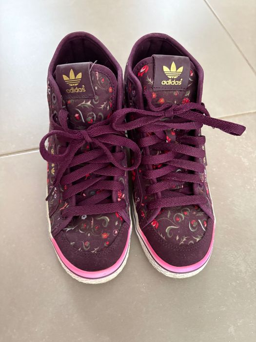 Дамски маратонки Adidas 39 номер