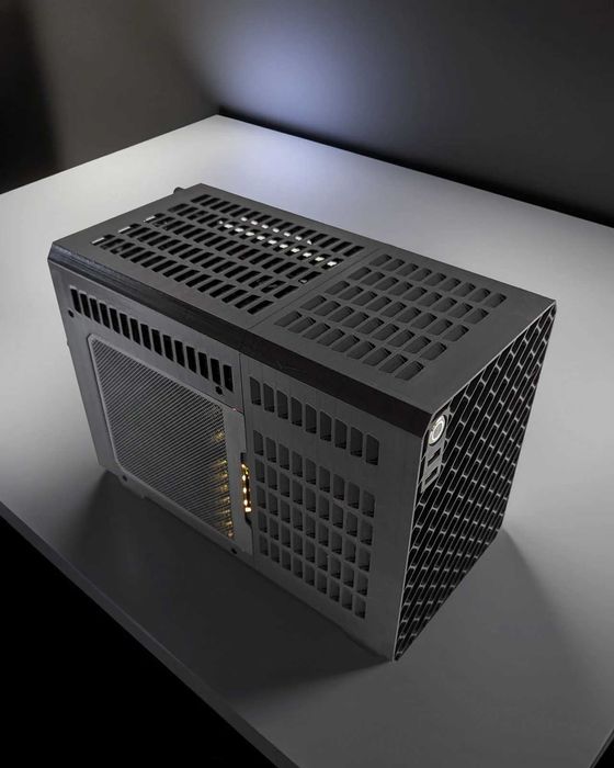 Carcasa ITX Gaming Rad 240mm GPU 2.5 slots 11.9Litrii