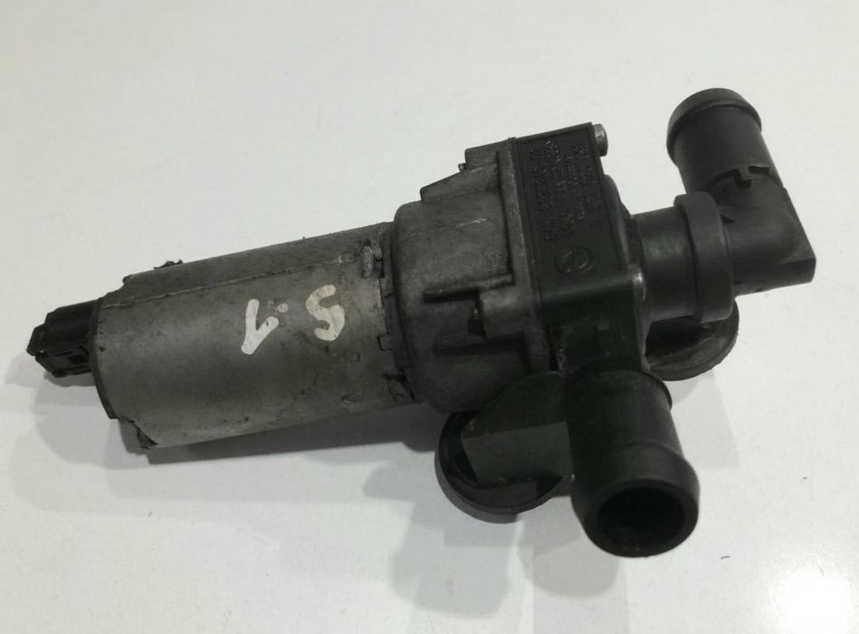 Pompa recirculare apa BMW Seria 3 E90 6928246 2.0d