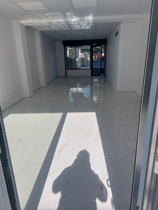 Дава се под наем Магазин в Варна, Трошево - 106 кв.м за 918 € - Снимка #2