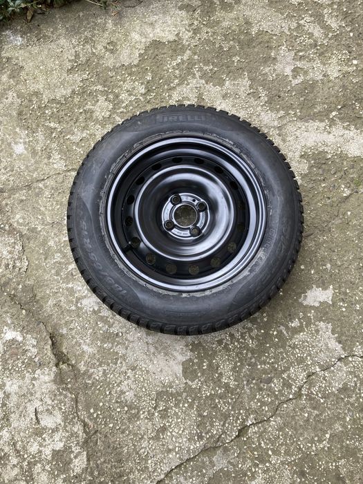 Roată de rezervă nouă