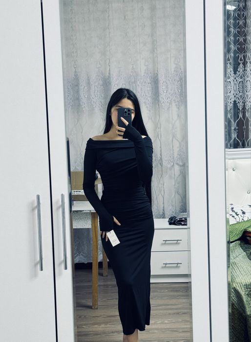 Вечернее платье черное