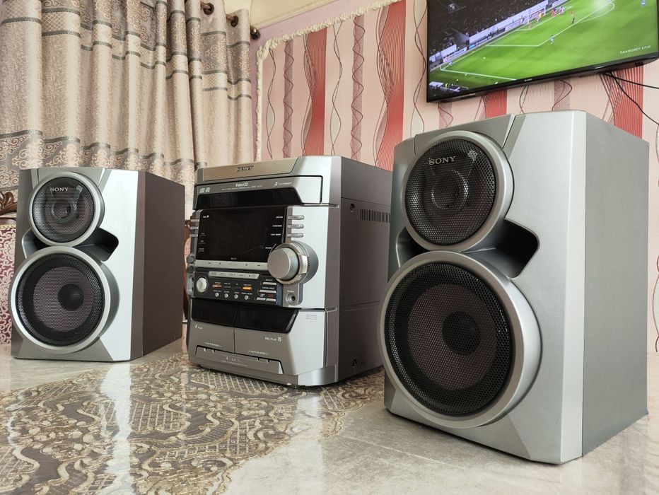 Malaysia Sony orginal muzikalniy sentr sotiladi holati zo‘r