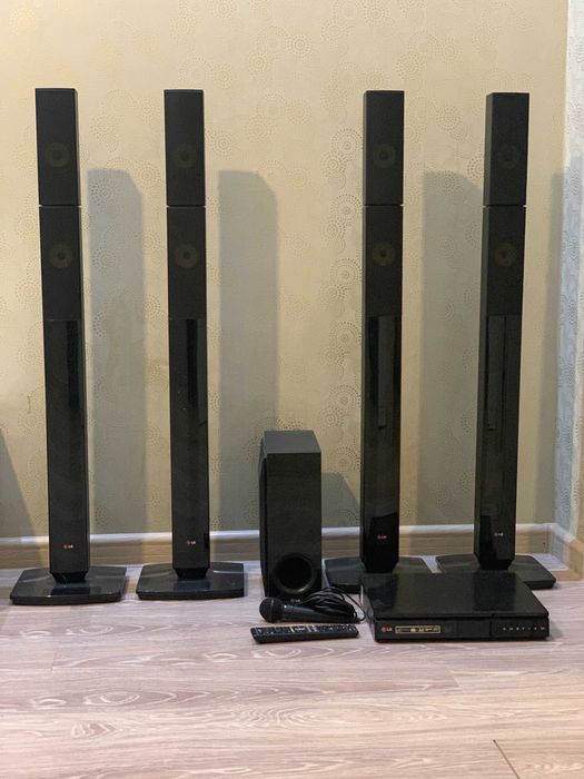 Продаётся домашний кинотеатр-караоке