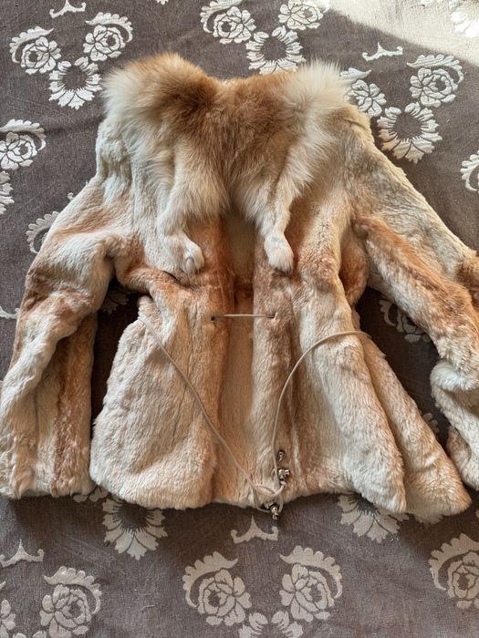 Шуба лисья укороченная
