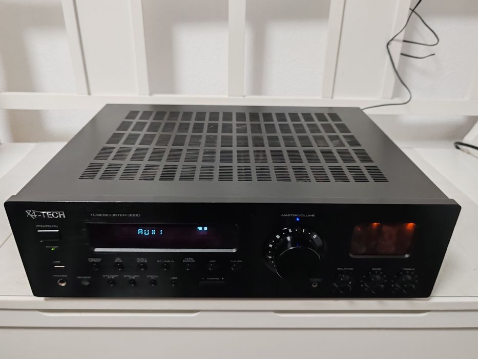X4-Tech TubeBooster 3000, lampă, Germania