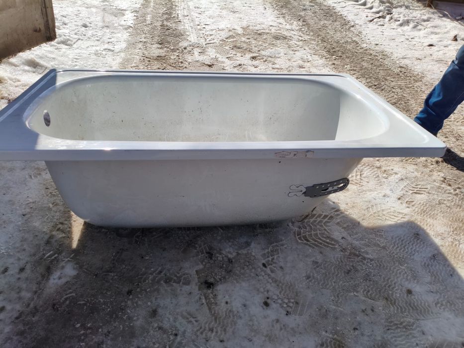 Продам новую ванну