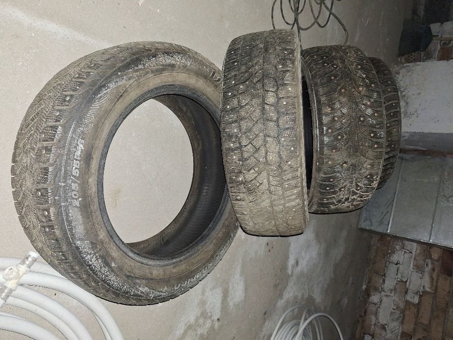 Продам зимние шины R16