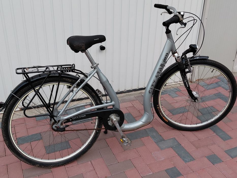Se vinde bicicleta LEBADA