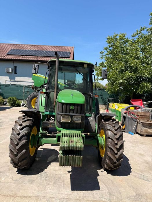 Tractor John Deere 6330