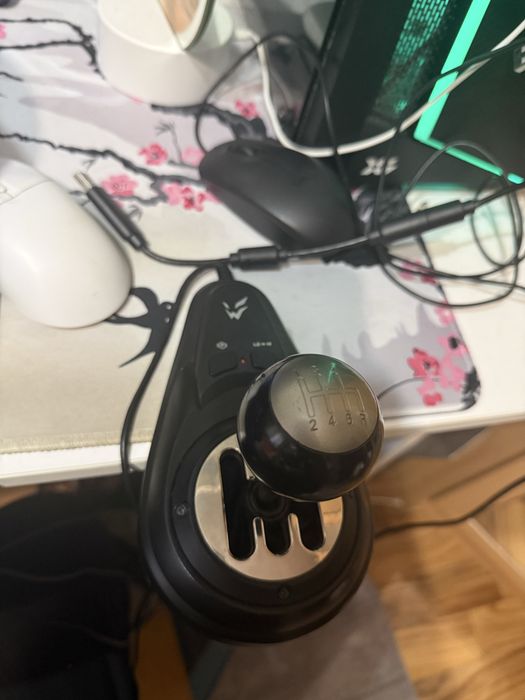 Продам игровой руль Ardor gaming silverstone