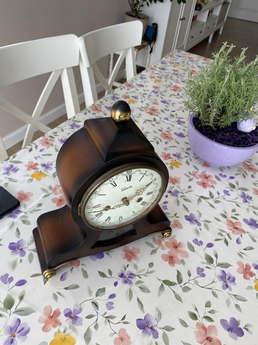 Ceas semineu, model deosebit