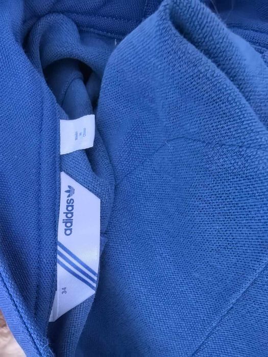 Adidas Originals оригинална дамска долница Хс размер