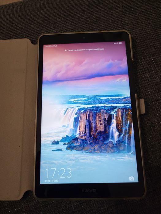 Vând  Tableta Huawei Mediapad M5 lite (8.0 inch) ca si noua