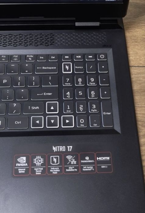 Лаптоп Acer Nitro 17 AN17
