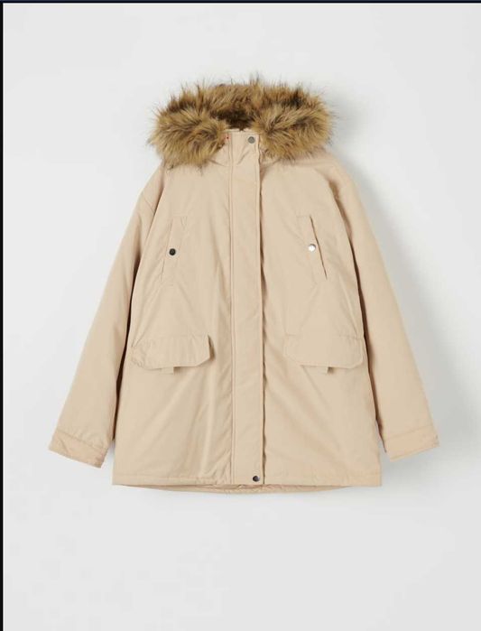 Geacă parka de iarnă cu glugă Sinsay marime M unisex