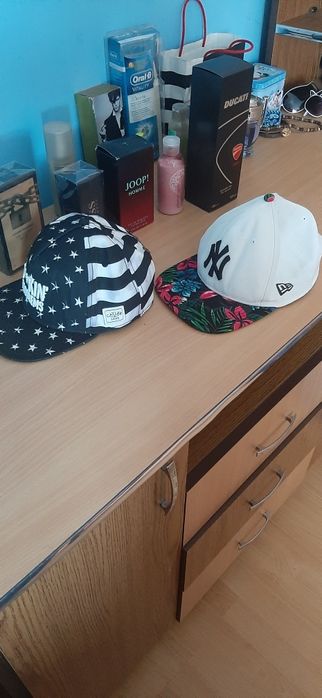 Fullcap 2 bucati newera cayler&song originale