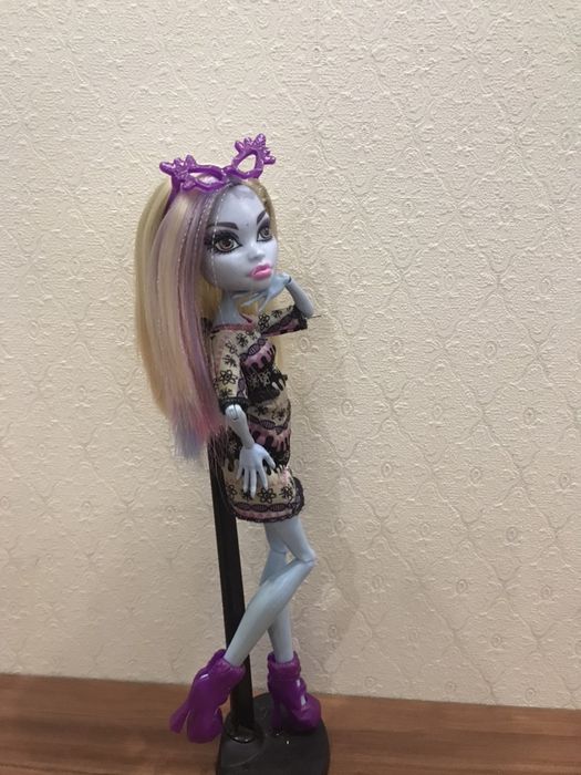 Продам монстр хай