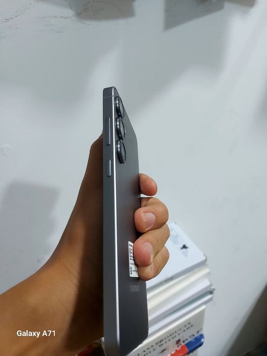 Samsung galaxy S25+ kafolati bilan