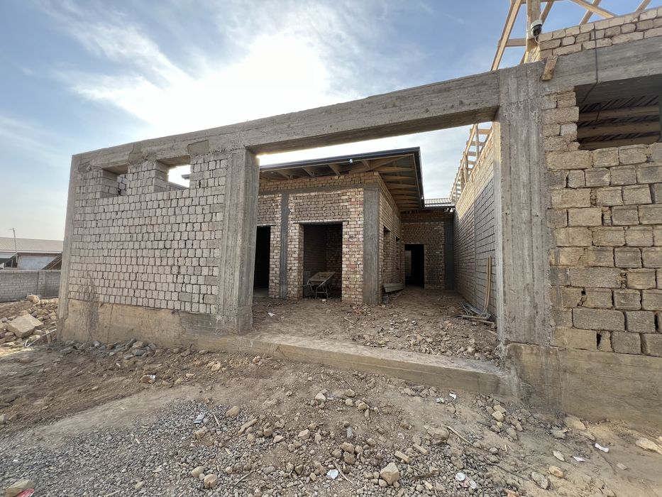 Ushastka. Karobka.  Kotej 1.8 sotix sotiladi Nazarbek kichkina İttifoq