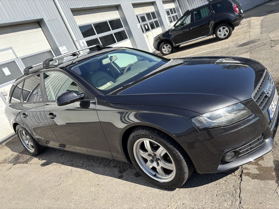 Audi A4 B8 automata panoramic piele istoric reprezentanta Audi