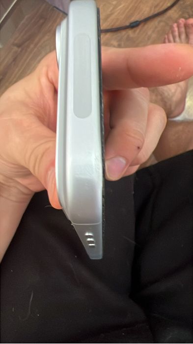 Продам Iphone 17 pro
