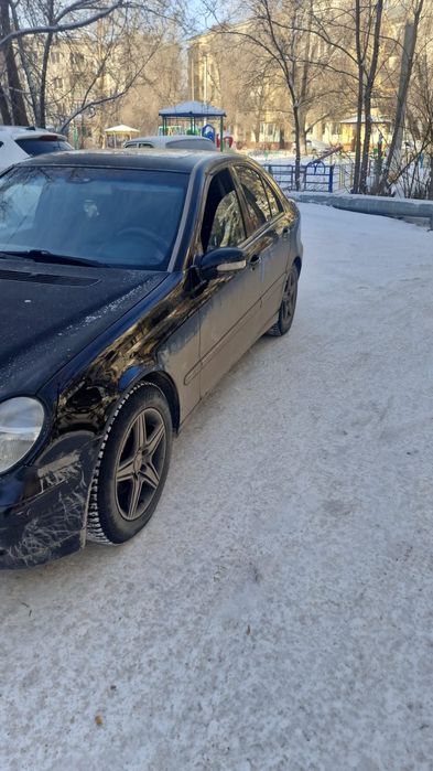 Продам Mersedes C класс