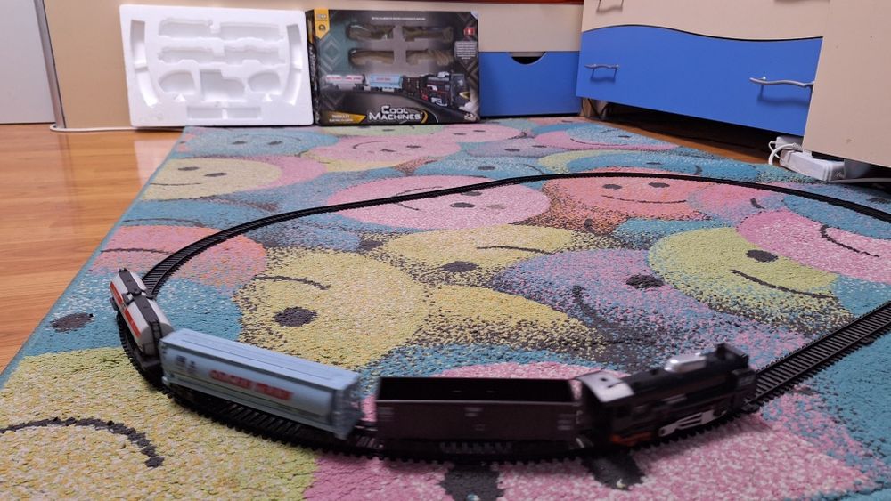 Trenuleț electric cu lumini