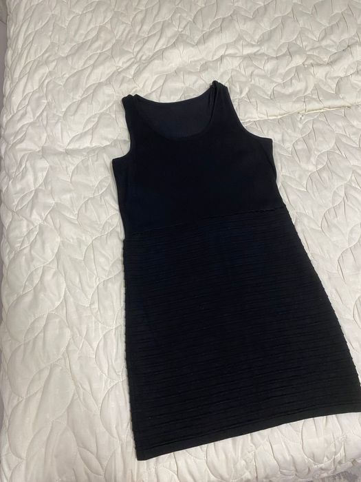 Продам модные одежды 44