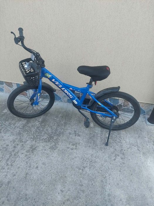 Bicicleta pt copii ( băieți)