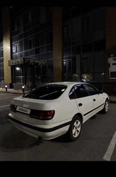 Продаётся Toyota Carina e
