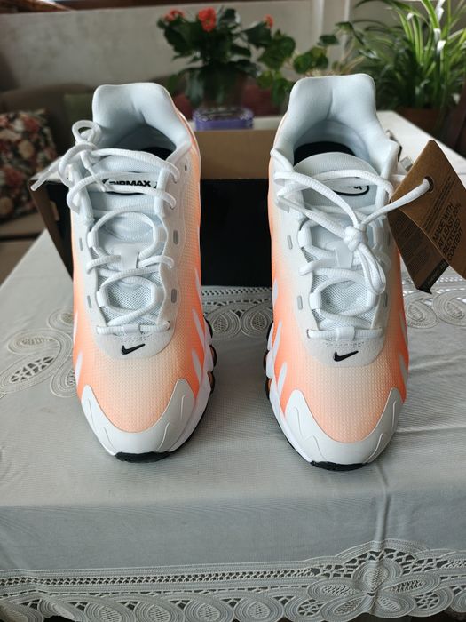 Нови маратонки Nike Air Max DN8