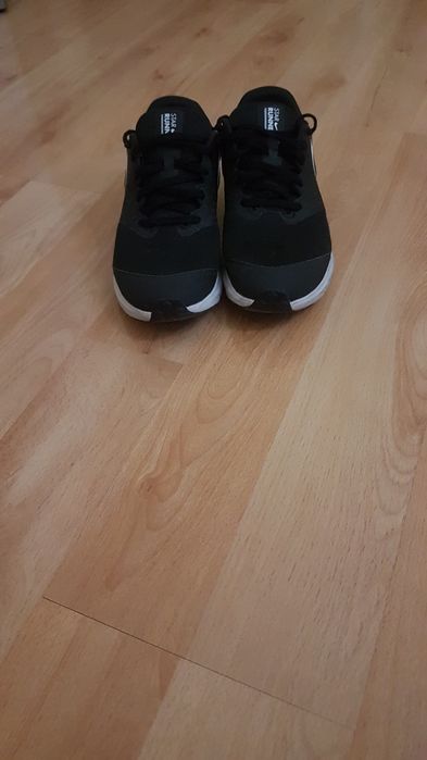 Маратонки Nike 40 номер