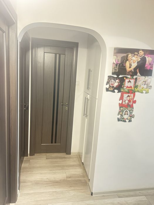Vand apartament 3 camere zona Marasti