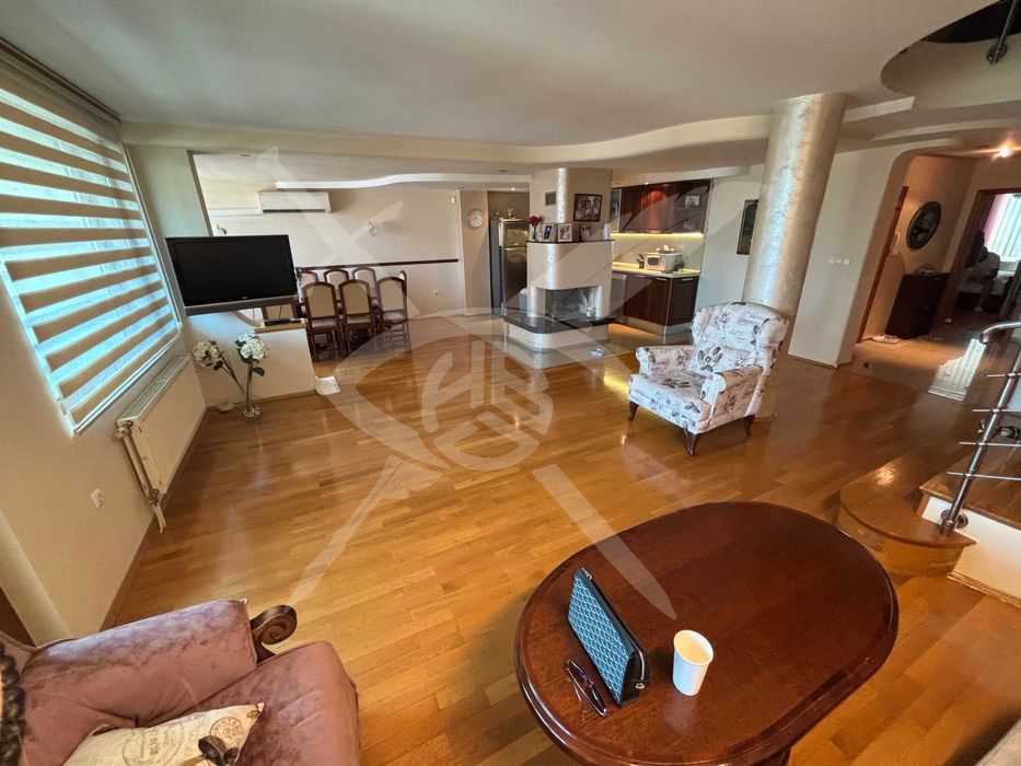 Мезонет - Център